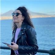 Impartisco lezioni di filosofia, letteratura italiana, storia, geografia, educazione civica